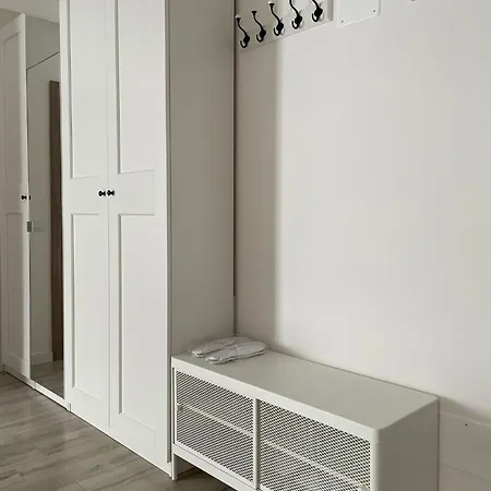 Satina With Private Parking & Self Check-in Apartment Craiova