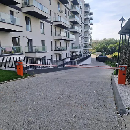 Satina With Private Parking & Self Check-in Apartment Craiova