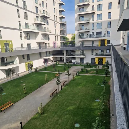 Satina With Private Parking & Self Check-in * Craiova